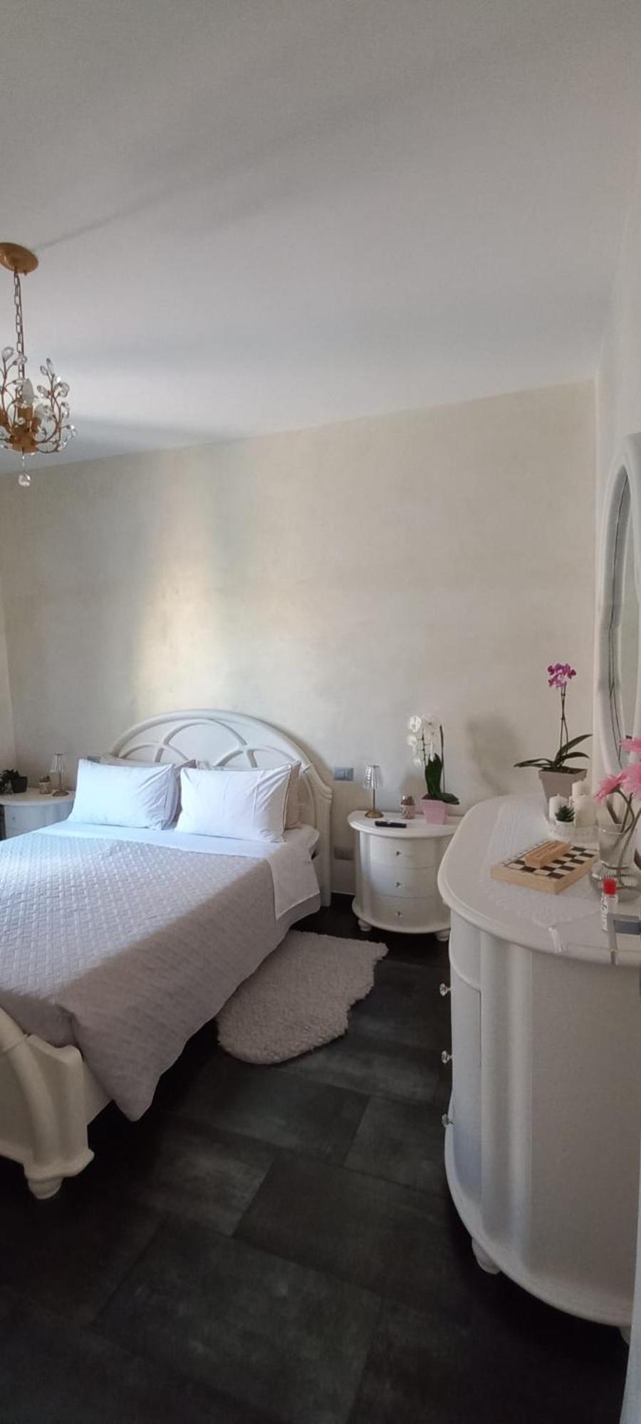 Palms House Apartment โรม ภายนอก รูปภาพ